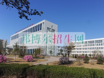 內(nèi)蒙古交通職業(yè)技術學院招生辦聯(lián)系電話