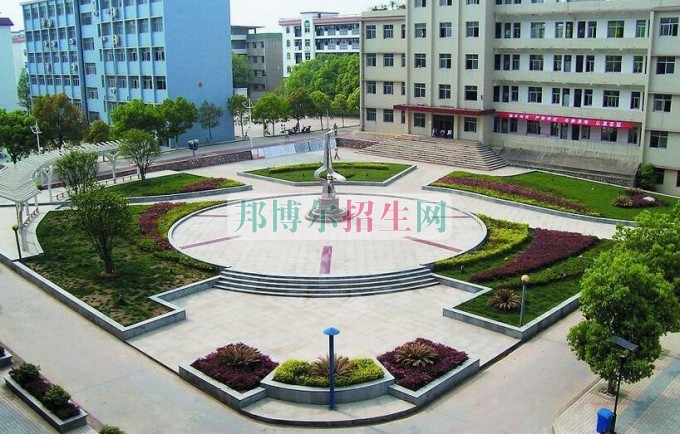 咸寧職業(yè)技術學院網(wǎng)站網(wǎng)址