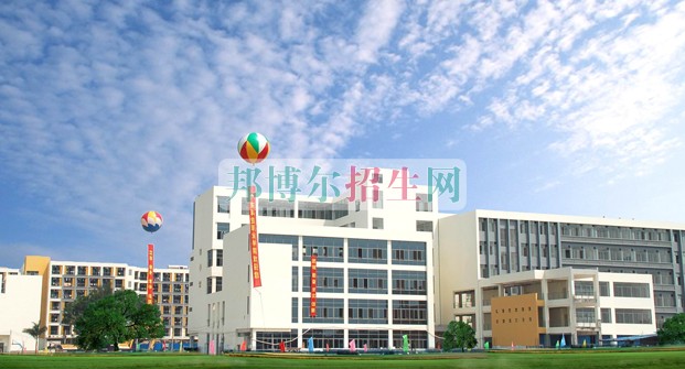 廣東科貿職業(yè)學院學費