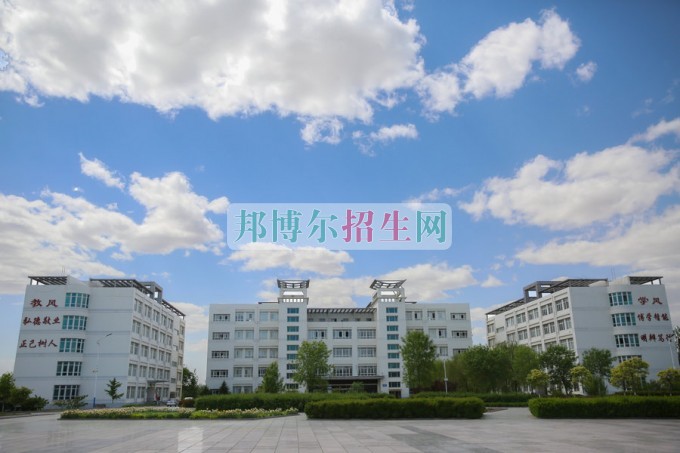 秦皇島職業(yè)技術學院網(wǎng)站網(wǎng)址
