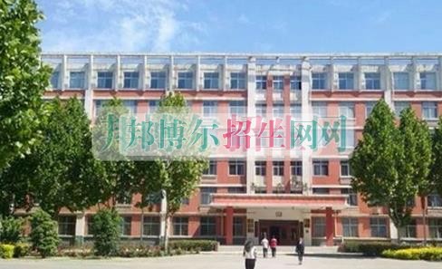 哪個計算機網(wǎng)絡(luò)技術(shù)學(xué)校好