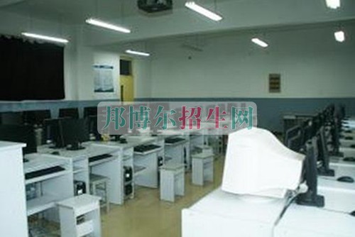 有計算機網(wǎng)絡(luò)技術(shù)學校嗎