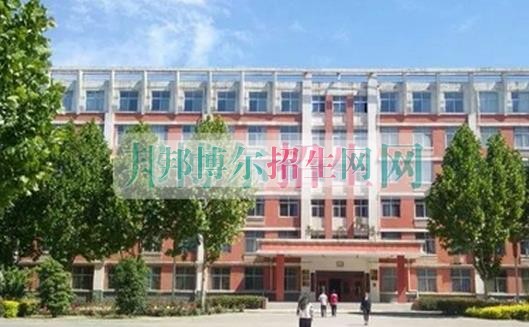 好一點(diǎn)的計算機(jī)信息管理學(xué)校