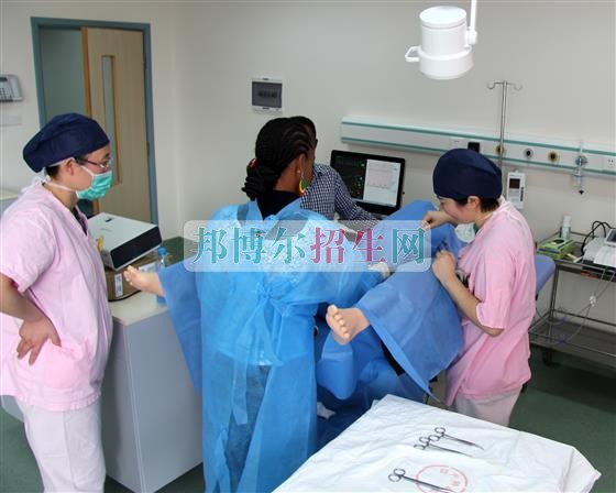 比較好的助產(chǎn)護理學(xué)校