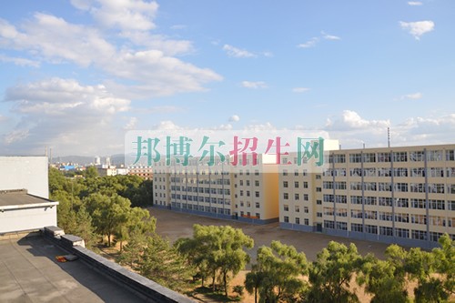 初中畢業(yè)怎么考應用電子技術(shù)