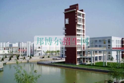 哪家應用電子技術(shù)學校好