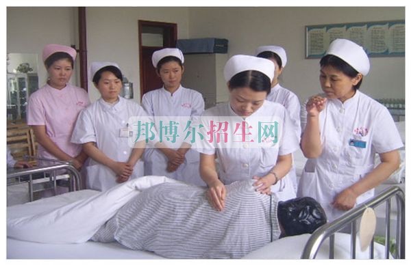高級(jí)護(hù)理就業(yè)形勢怎么樣