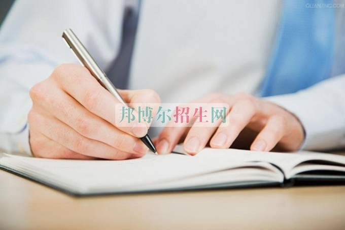 成都初中生讀會計(jì)好嗎