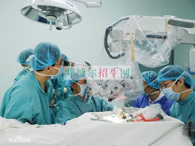 成都內比較好的臨床醫(yī)學大專學校