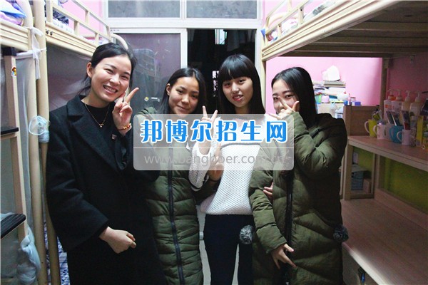 成都希望幼師學校是責任？更是一種愛！