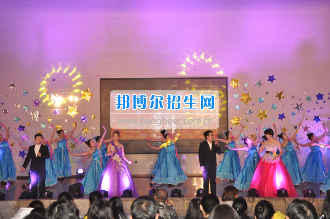 川南幼兒師范高等?？茖W(xué)校藝術(shù)系2014屆匯報(bào)演出