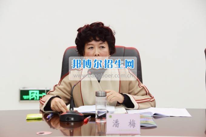 市委常委、宣傳部長潘梅到川南幼兒師范高等?？茖W(xué)校調(diào)研思想政治工作