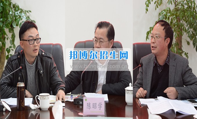 市委常委、宣傳部長潘梅到川南幼兒師范高等專科學(xué)校調(diào)研思想政治工作