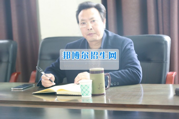 川北幼兒師范高等?？茖W(xué)校召開2017年度校內(nèi)項(xiàng)目經(jīng)費(fèi)預(yù)算布置會(huì)