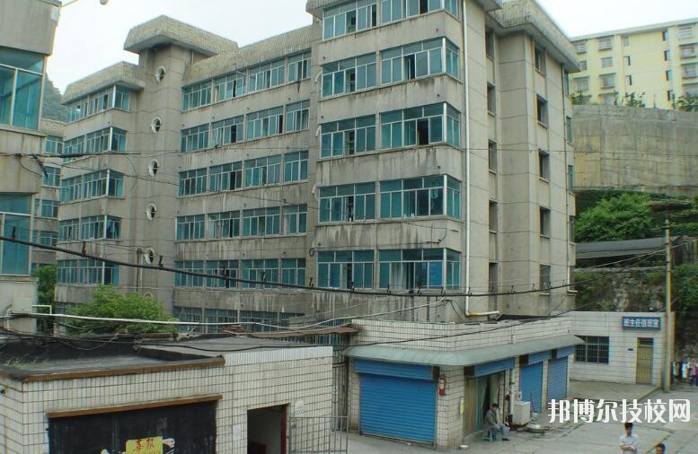 貴州財政學(xué)校2020年報名條件、招生要求、招生對象