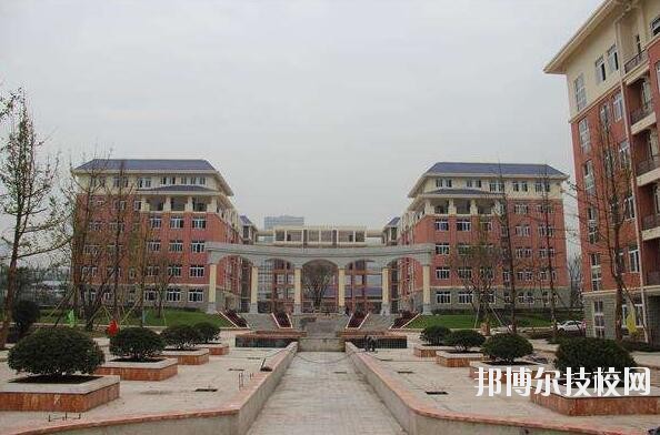 重慶教育管理學(xué)校怎么樣、好不好