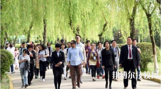 西安中外文化職業(yè)學(xué)校2020年報名條件、招生要求、招生對象