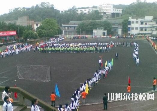 重慶第一財(cái)貿(mào)學(xué)校2020年報(bào)名條件、招生要求、招生對(duì)象