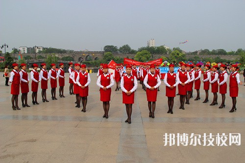 成都新運職業(yè)學(xué)校2020年報名條件、招生要求、招生對象