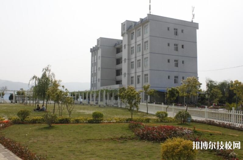 貴州興仁民族職業(yè)技術學校怎么樣、好不好