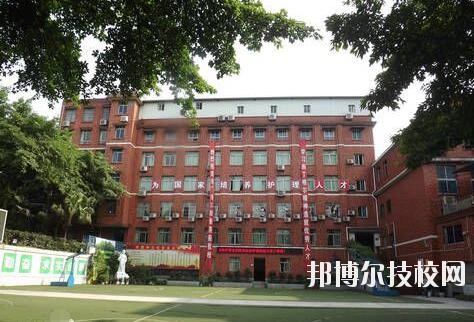重慶知行衛(wèi)生學(xué)校怎么樣、好不好