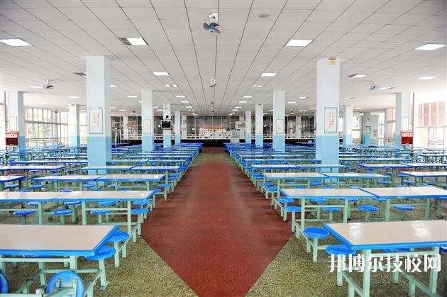 漢濱區(qū)新建中等職業(yè)技術(shù)學校2020年宿舍條件