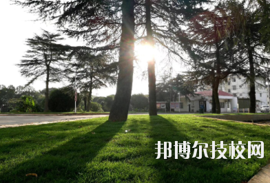 江西通用技術(shù)工程學(xué)校怎么樣、好不好