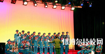 平?jīng)隼砉ぶ械葘I(yè)學(xué)校2020年報(bào)名條件、招生要求、招生對象