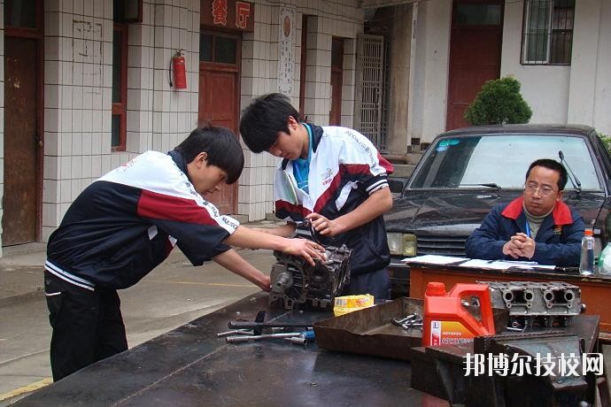 石阡中等職業(yè)學校怎么樣、好不好