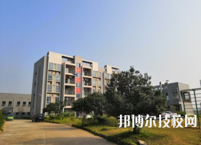 贛州電子工業(yè)技術學校2020年學費、收費多少