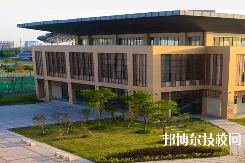 嘉善信息技術(shù)工程學(xué)校2020年學(xué)費、收費多少 