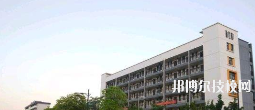 南寧第三職業(yè)技術(shù)學校2020年報名條件、招生要求、招生對象 