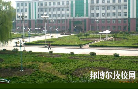 樂清市職業(yè)中等專業(yè)學校2020年報名條件、招生要求、招生對象