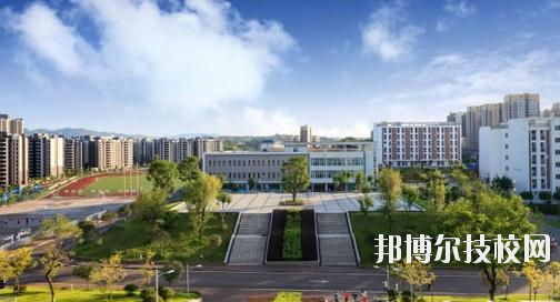 宜賓市翠屏區(qū)天成職業(yè)技術(shù)學(xué)校2020年報名條件、招生要求、招生對象