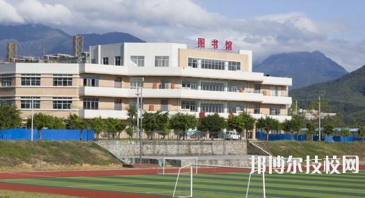 南寧海豐職業(yè)技術(shù)學(xué)校2020年報(bào)名條件、招生要求、招生對(duì)象 