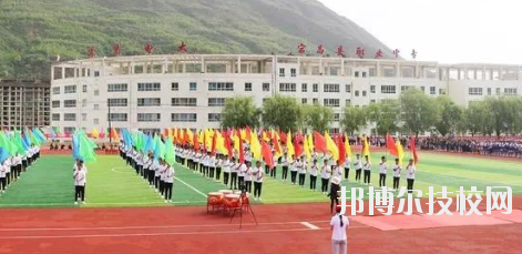 宕昌職業(yè)中等專業(yè)學(xué)校2020年報(bào)名條件、招生要求、招生對(duì)象