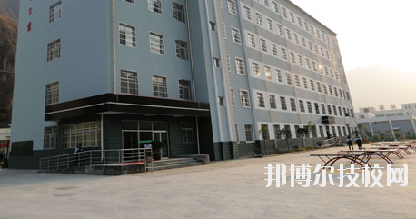 武都職業(yè)中等專(zhuān)業(yè)學(xué)校2020年招生錄取分?jǐn)?shù)線(xiàn)