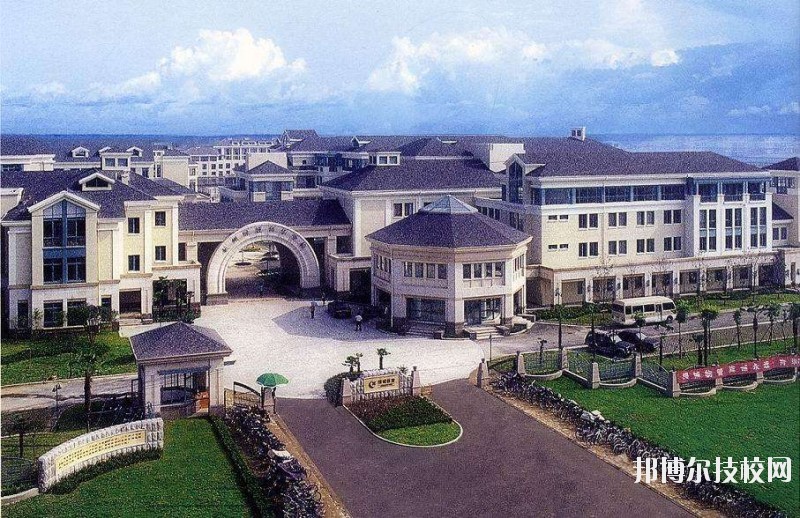 成都市育華職業(yè)學(xué)校2020年報(bào)名條件、招生要求、招生對(duì)象