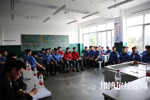 四川質(zhì)量技術(shù)監(jiān)督學校2020年招生辦聯(lián)系電話