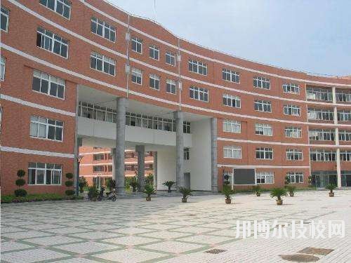 贛州第一職業(yè)技術(shù)學(xué)校2020年報名條件、招生要求、招生對象