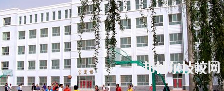 金塔汽車修理中等專業(yè)學(xué)校2020年學(xué)費(fèi)、收費(fèi)多少