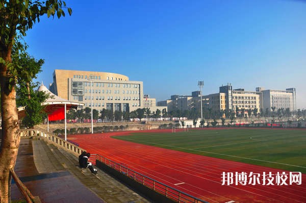 廣州從化高級(jí)技工學(xué)校2020年報(bào)名條件、招生要求、招生對(duì)象