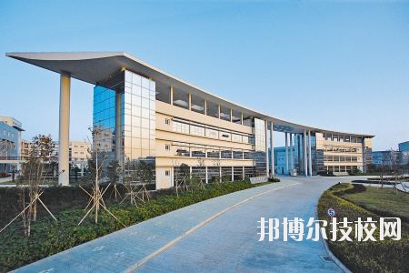 鄞州職業(yè)教育中心學(xué)校2020年報(bào)名條件、招生要求、招生對(duì)象