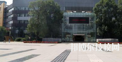 武威西牛職業(yè)技術(shù)學(xué)校2020年報(bào)名條件、招生要求、招生對象