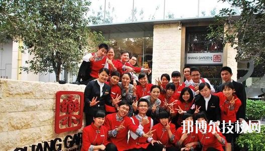 貴州旅游學(xué)校2020年招生辦聯(lián)系電話(huà)