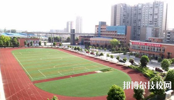 重慶潼南闇公職業(yè)高級(jí)中學(xué)2020年報(bào)名條件、招生要求、招生對(duì)象