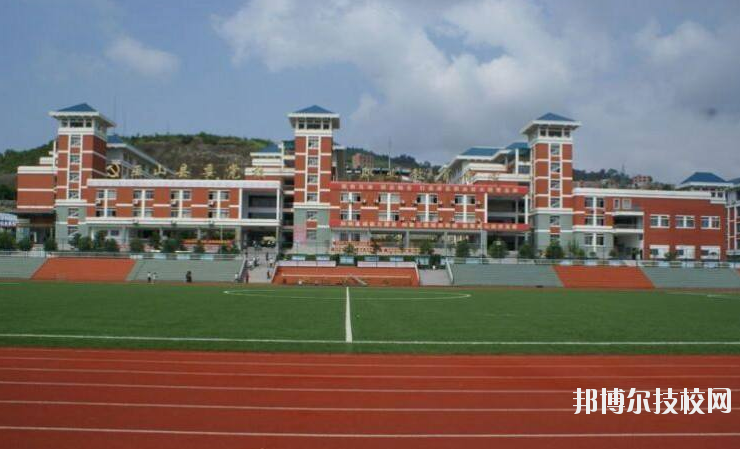重慶忠縣職業(yè)教育中心學(xué)校怎么樣、好不好