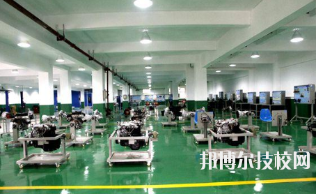 重慶南川隆化職業(yè)中學校2020年報名條件、招生要求、招生對象