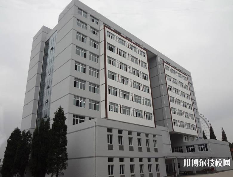 貴陽(yáng)白云職業(yè)技術(shù)學(xué)校2020年報(bào)名條件、招生要求、招生對(duì)象