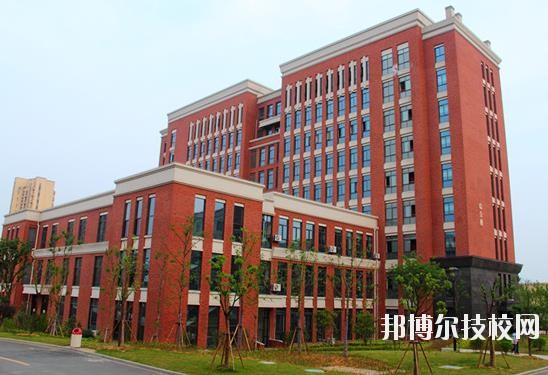 富陽職業(yè)教育中心2020年學(xué)費、收費多少